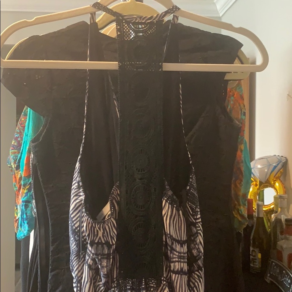 Dress - Picture 3 of 3